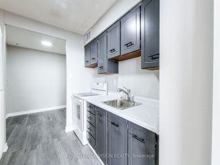PH10 - 45 Sunrise Ave