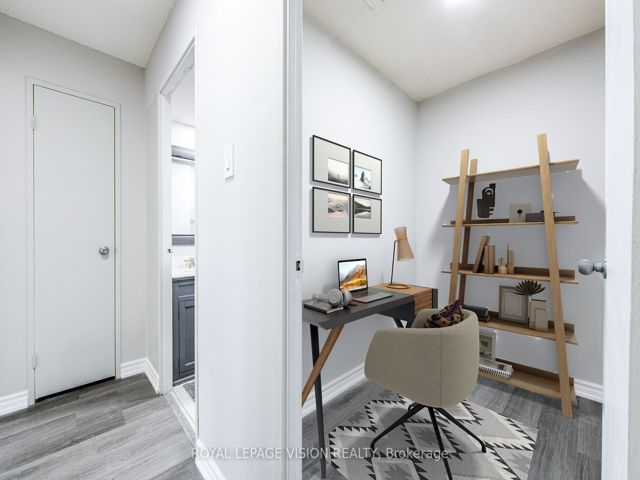 PH10 - 45 Sunrise Ave