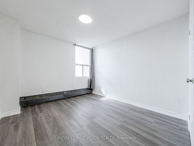 PH10 - 45 Sunrise Ave