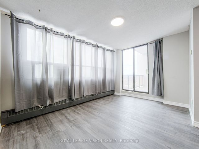 PH10 - 45 Sunrise Ave