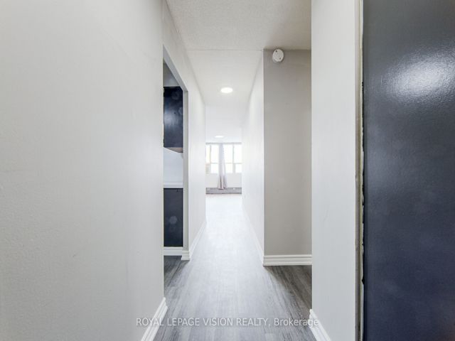 PH10 - 45 Sunrise Ave