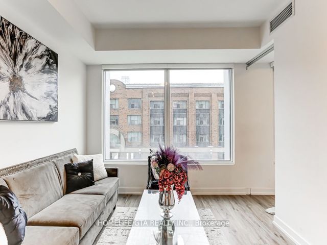 223 - 158 Front St E