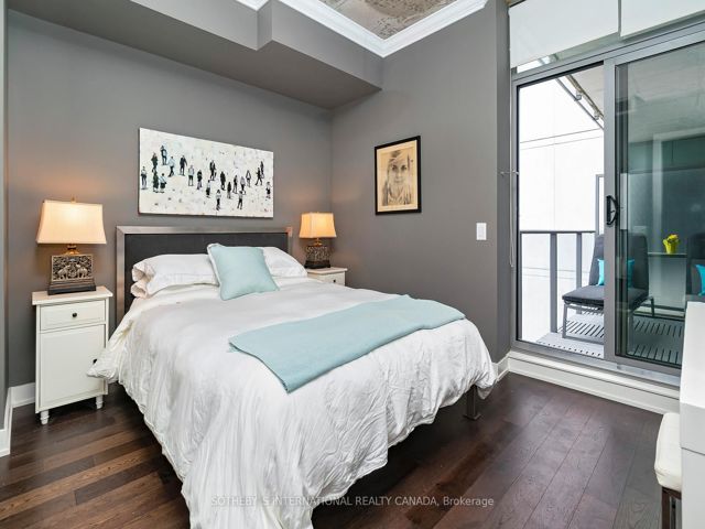 706 - 2 Gladstone Ave
