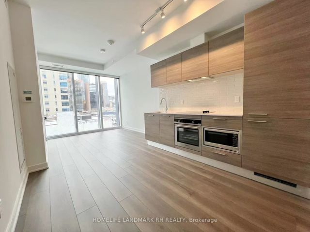503 - 3 Gloucester St