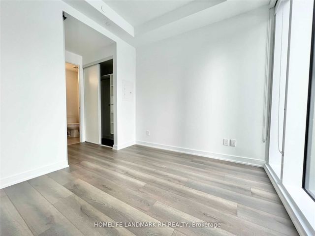 503 - 3 Gloucester St