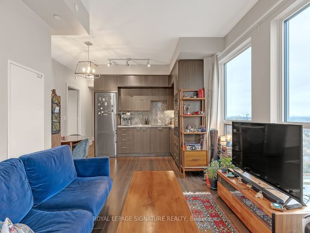 1530 - 120 Harrison Garden Blvd