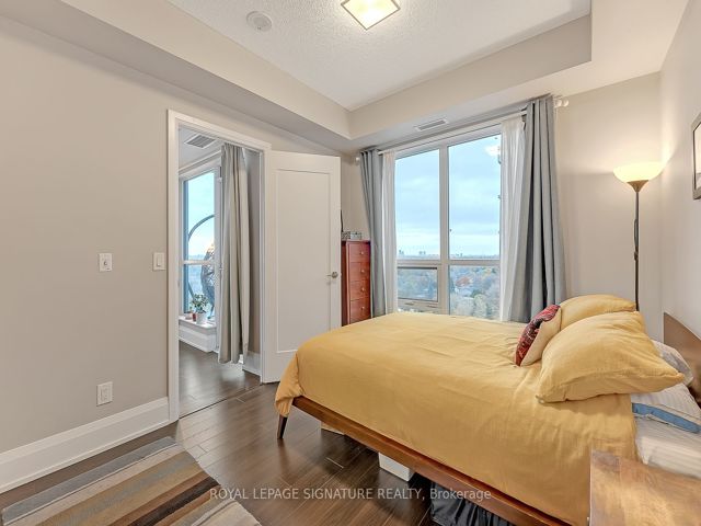 1530 - 120 Harrison Garden Blvd