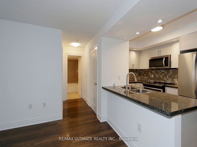 2124 - 500 Doris Ave