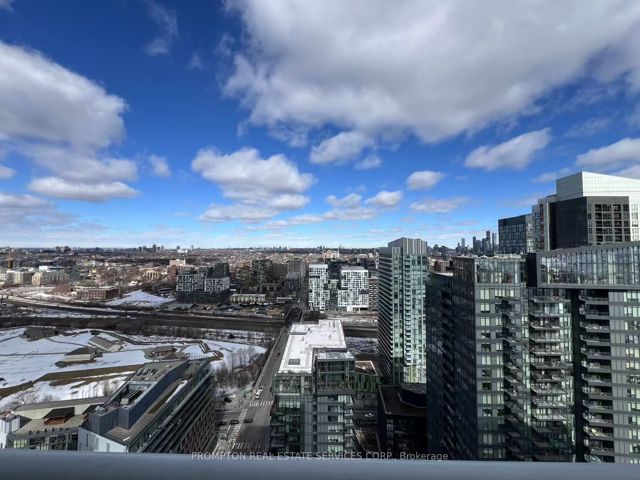 3805 - 19 Bathurst St