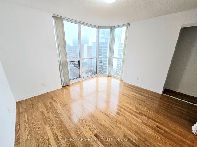 1102 - 5791 Yonge St