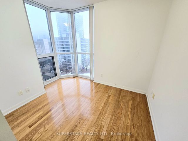1102 - 5791 Yonge St