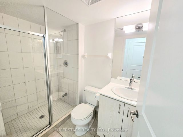 1102 - 5791 Yonge St