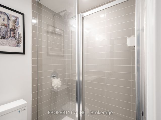 333 - 30 Tretti Way