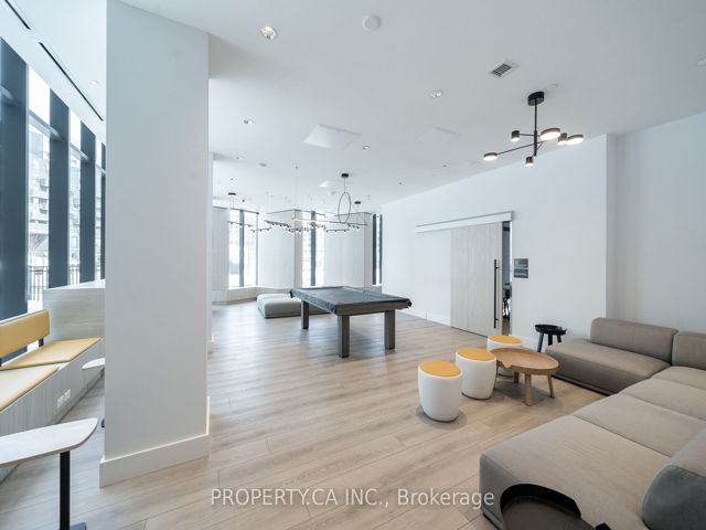 333 - 30 Tretti Way
