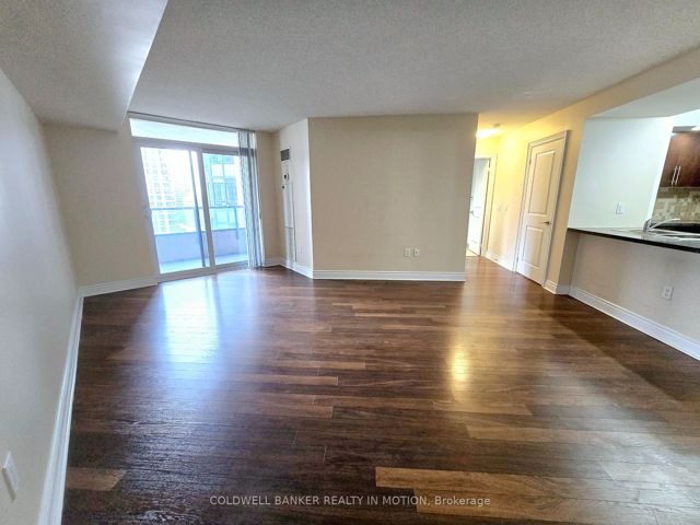 1424 - 500 Doris Ave