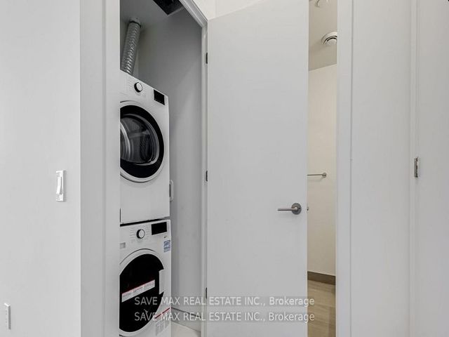 PH 11 - 9 Tecumseth St