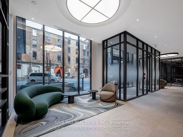 PH 11 - 9 Tecumseth St