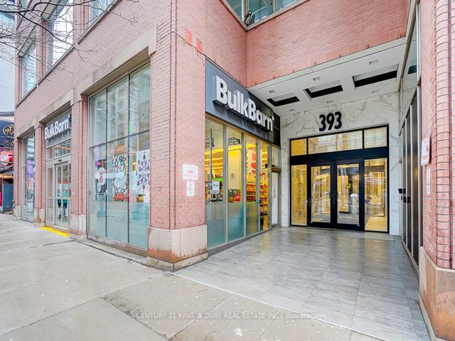 808 - 393 King St W