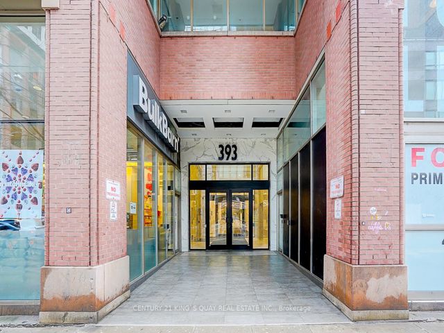 808 - 393 King St W