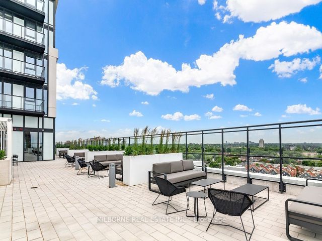 1412 - 5 Defries St