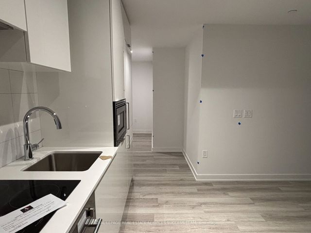 3506 - 234 Simcoe St