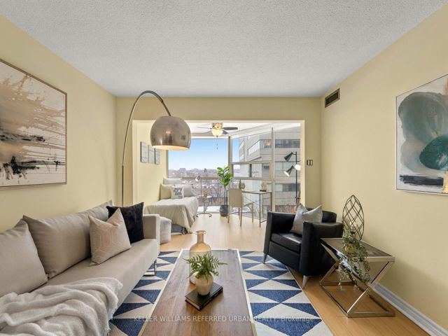 703 - 725 King St W