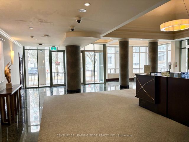 715 - 28 Empress Ave