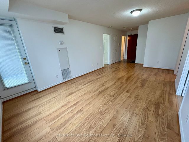715 - 28 Empress Ave