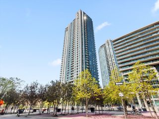 3407 - 215 Fort York Blvd