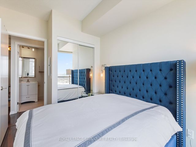 3407 - 215 Fort York Blvd