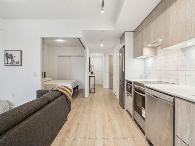 2606 - 395 Bloor St E