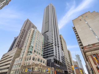 2606 - 395 Bloor St E