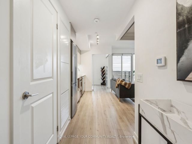 2606 - 395 Bloor St E