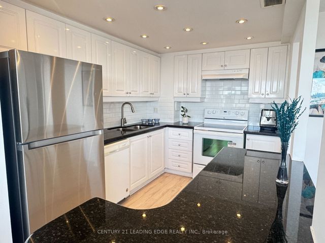 PH01 - 715 Don Mills Rd
