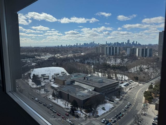 PH01 - 715 Don Mills Rd