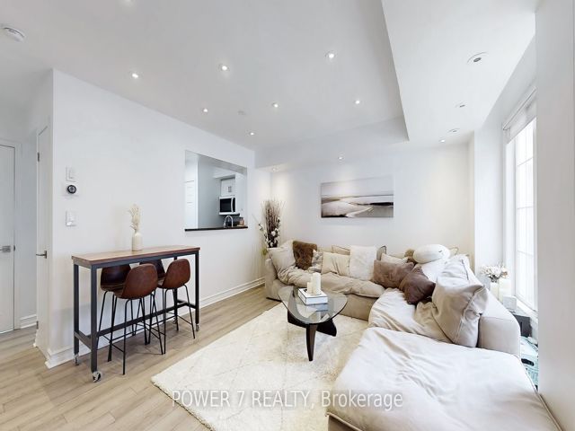152 - 3 Everson Dr