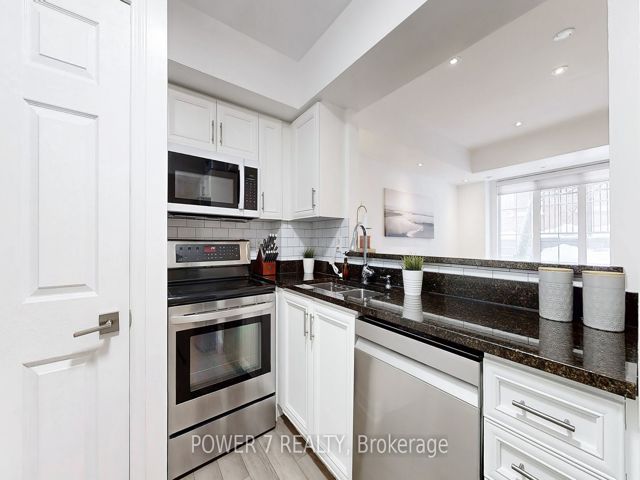 152 - 3 Everson Dr