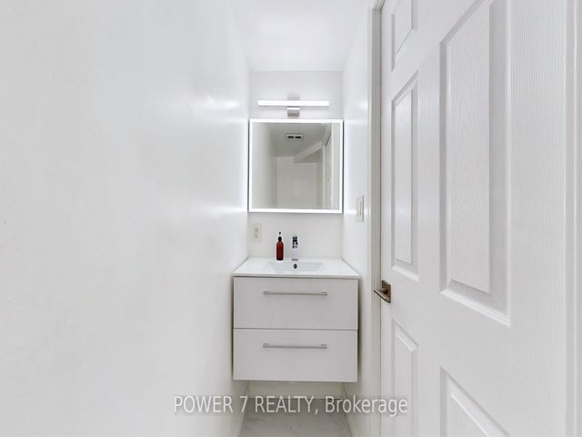 152 - 3 Everson Dr