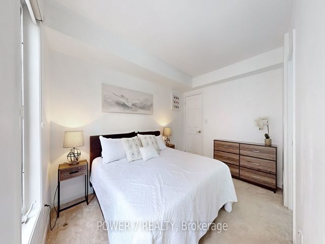 152 - 3 Everson Dr