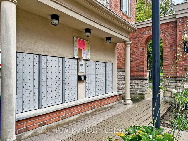 152 - 3 Everson Dr