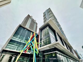 3008 - 4955 yonge St