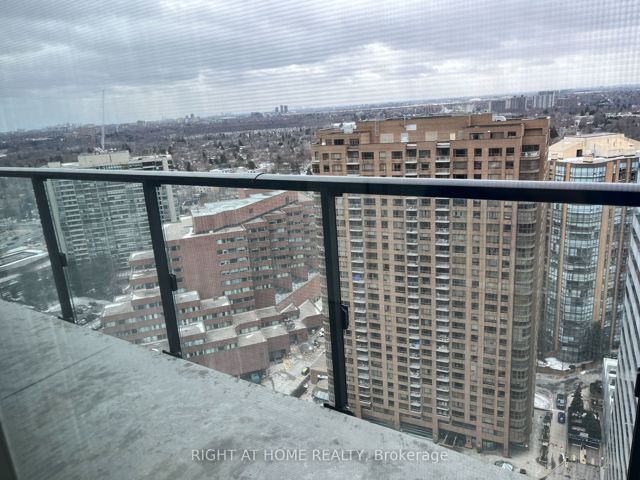 3008 - 4955 yonge St