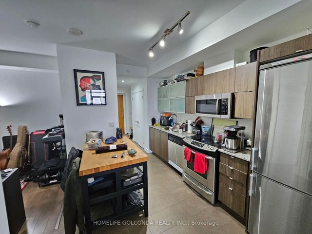 813 - 170 Fort York Blvd