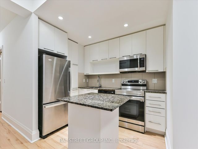 815 - 100 Harrison Garden Blvd