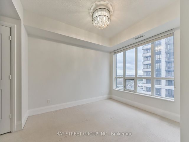 815 - 100 Harrison Garden Blvd