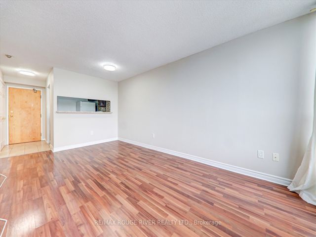 903 - 3050 Ellesmere Rd
