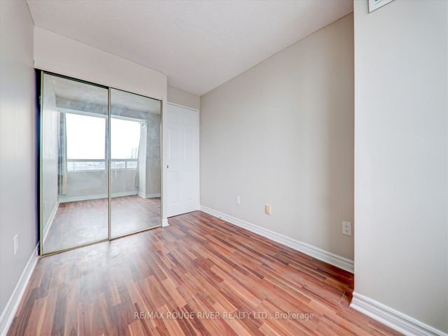903 - 3050 Ellesmere Rd