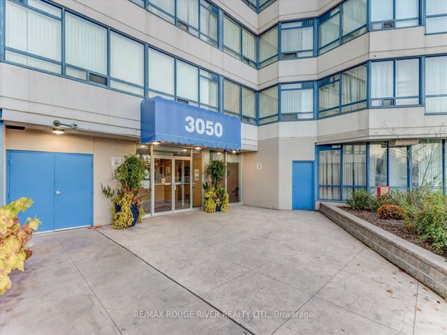 903 - 3050 Ellesmere Rd