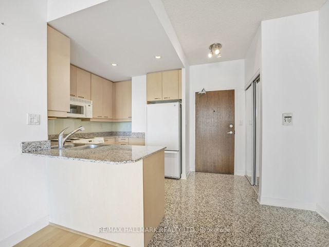 426 - 50 Power St