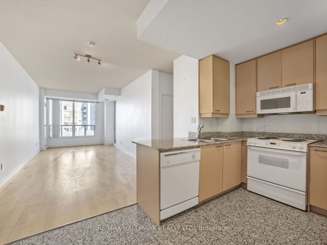 426 - 50 Power St